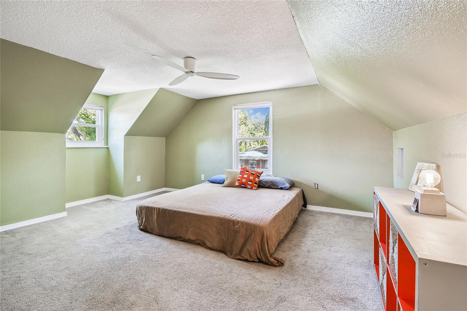 RIVERBEND MANOR - Residential