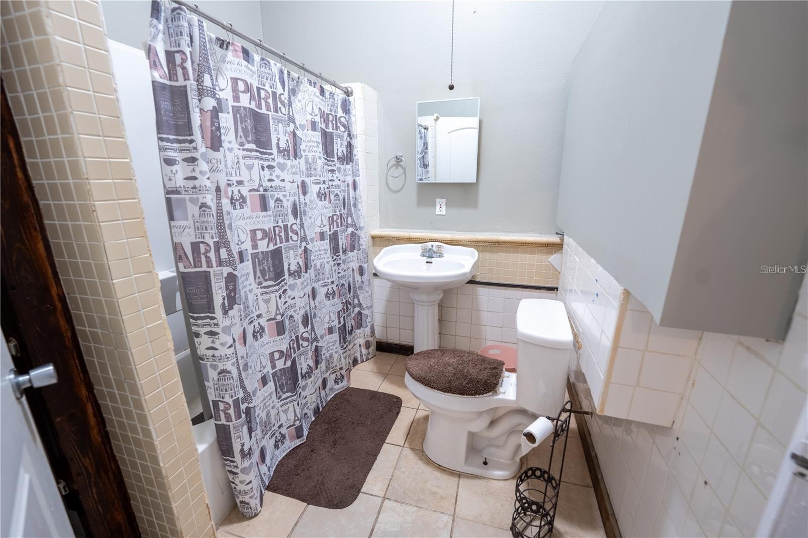 ARMSTRONGS ADD DELAND - Residential