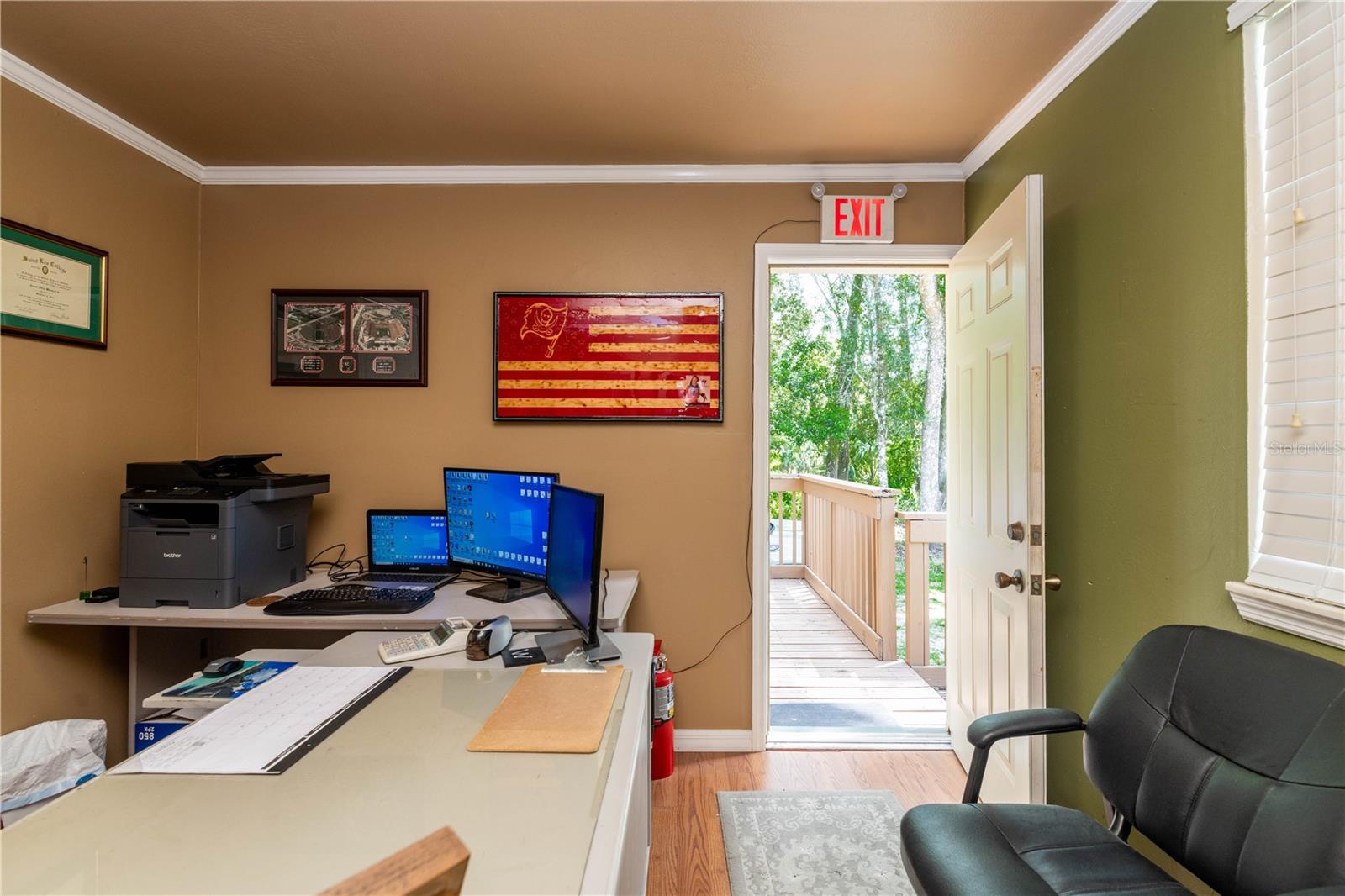 SAXONS ADD TO BROOKSVILLE - Commercial Sale