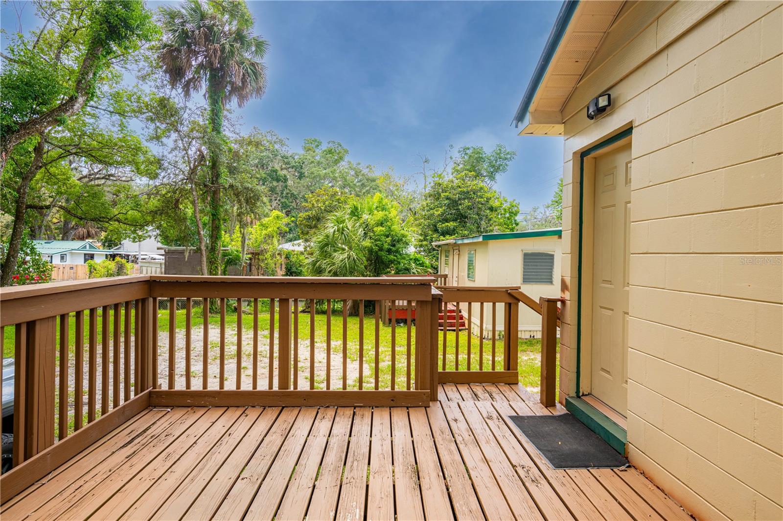 SAXONS ADD TO BROOKSVILLE - Commercial Sale