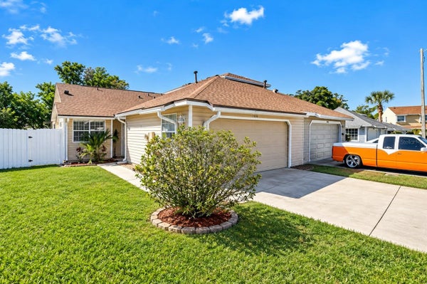 1049 TROWBRIDGE CT, LONGWOOD, FL 32750 - Image 738b763dfd3fee72912e61e6f625dddc/2446007598