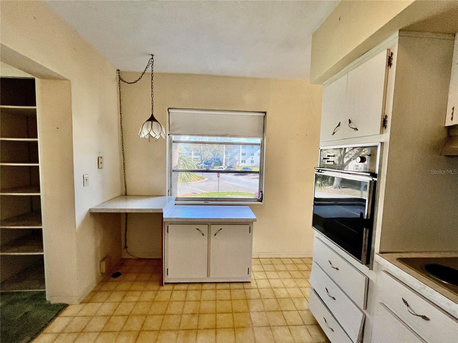 ON TOP OF THE WORLD - Residential