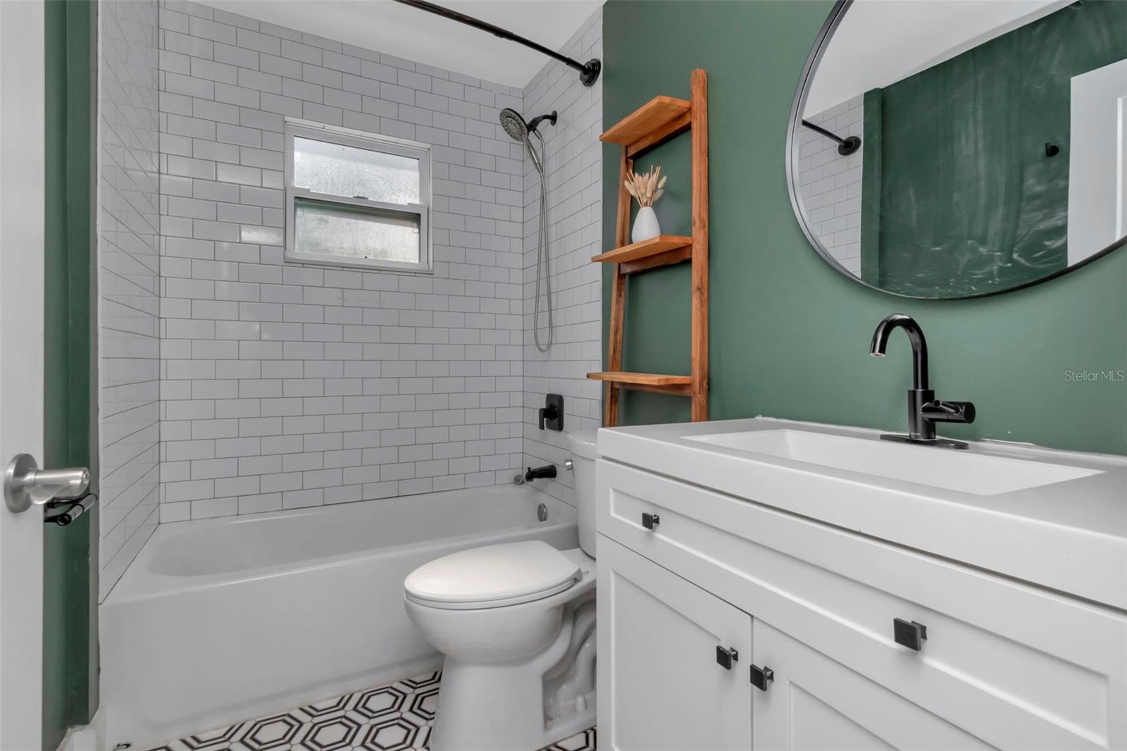 MCLEODS ADD - Residential