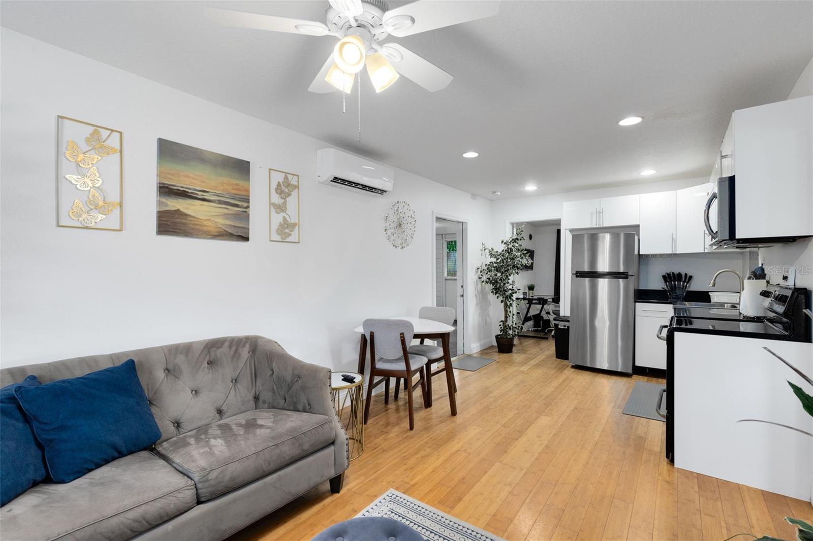 HIGHLAND GROVE - Residential Income