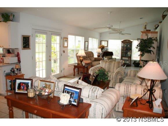 Florida Shores 01 - Residential