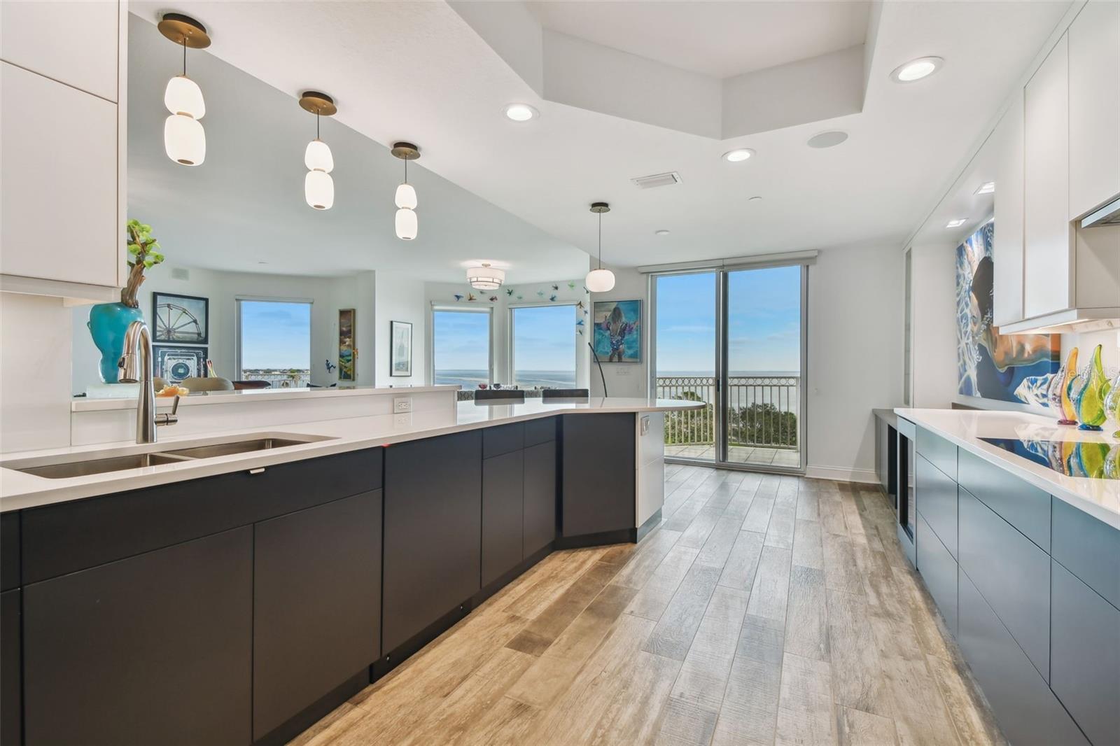 VINOY PLACE CONDO - Residential
