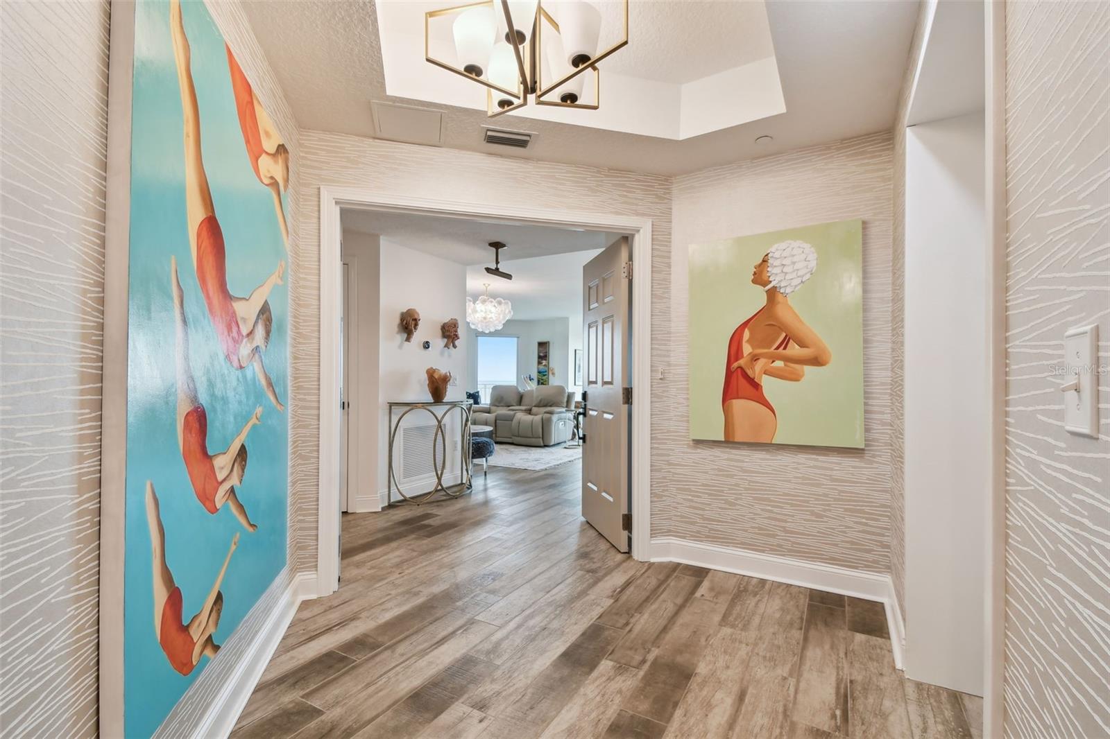 VINOY PLACE CONDO - Residential