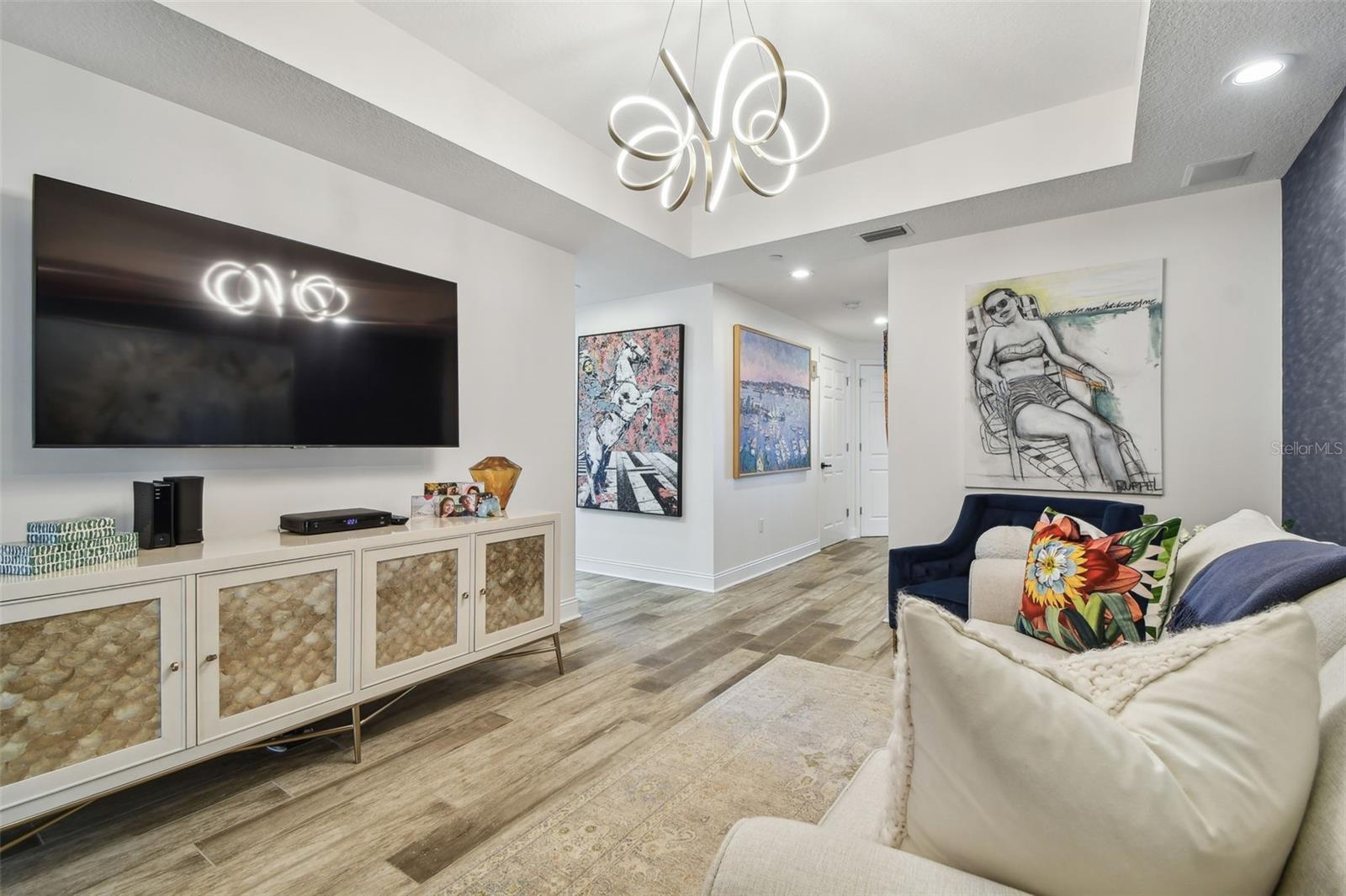 VINOY PLACE CONDO - Residential