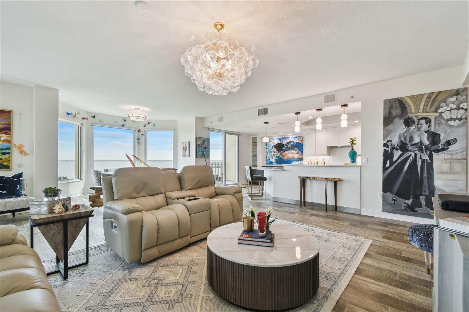 VINOY PLACE CONDO - Residential