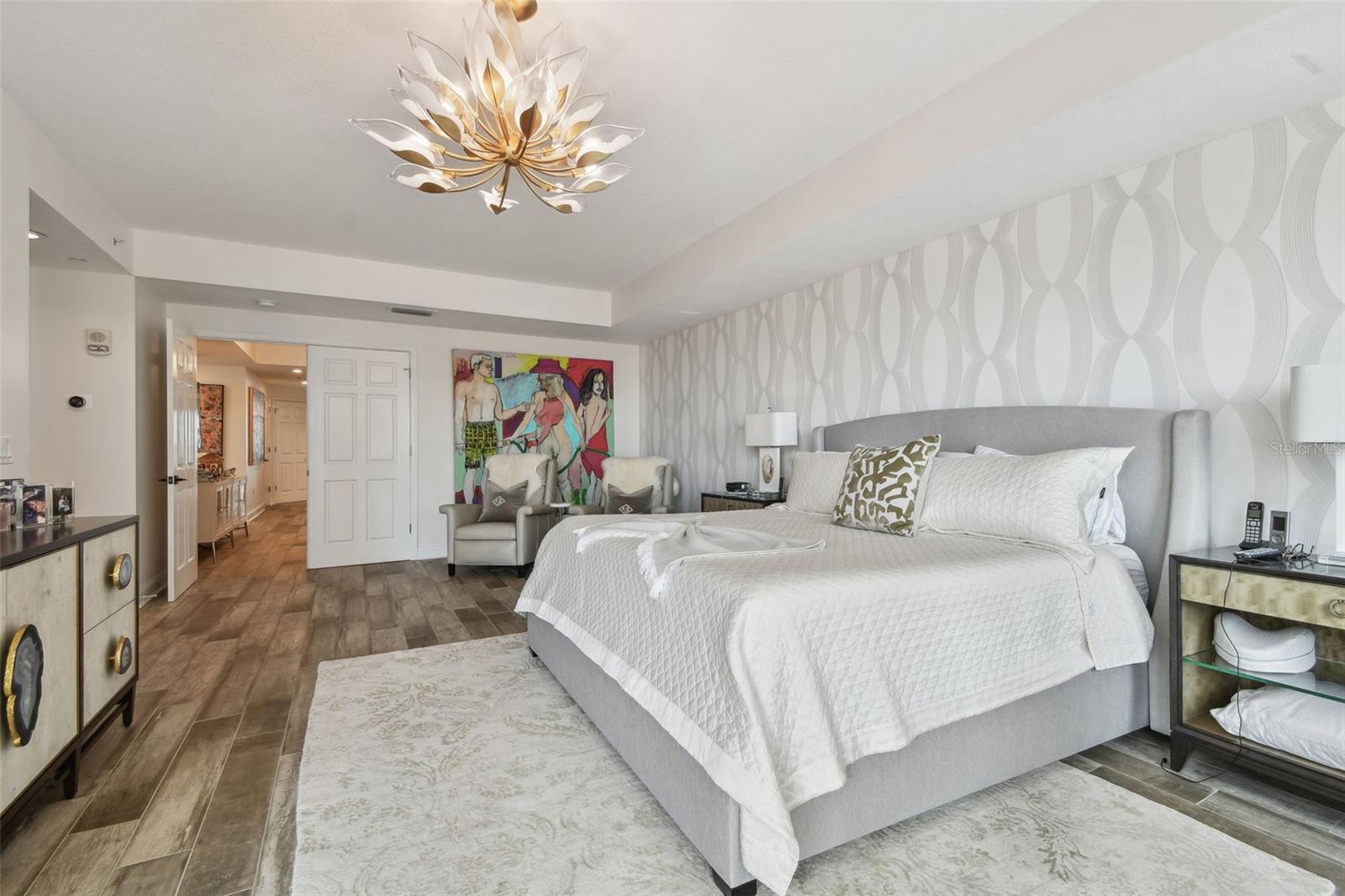 VINOY PLACE CONDO - Residential