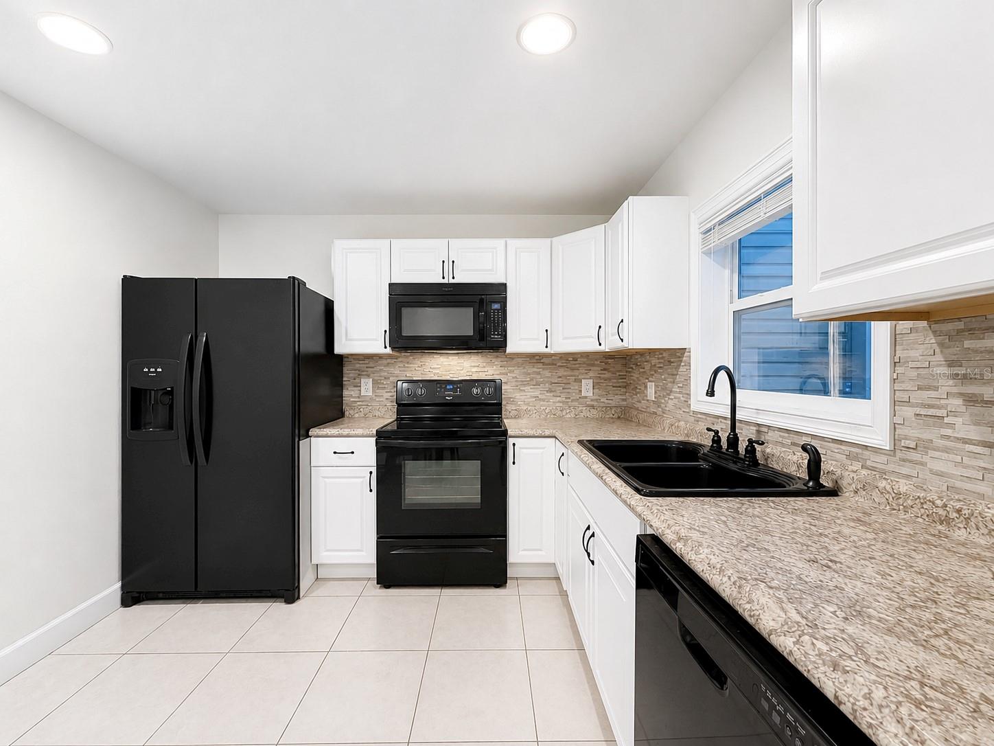 OAK FOREST UNIT 5 - Residential