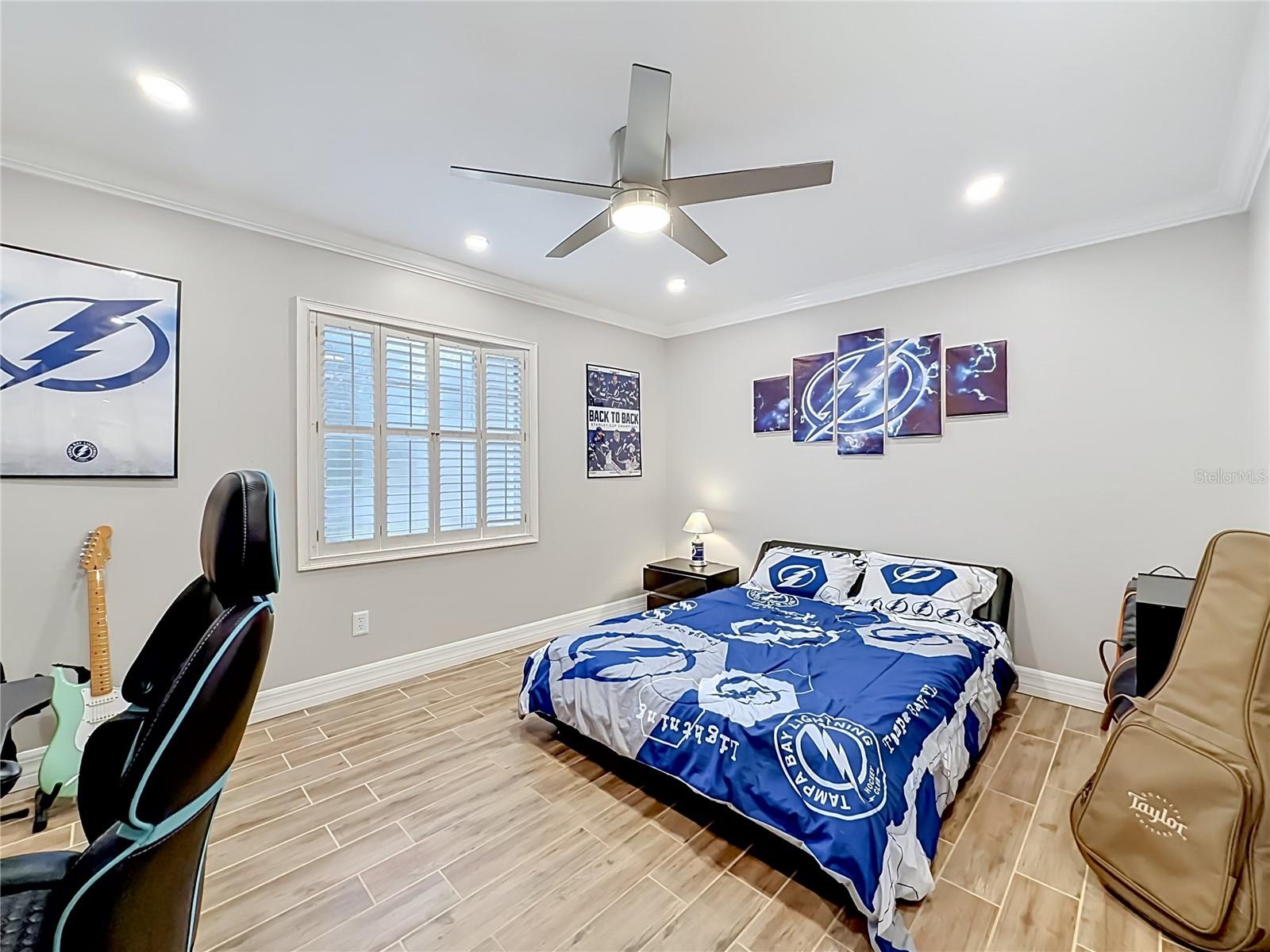 OAK FOREST UNIT 5 - Residential
