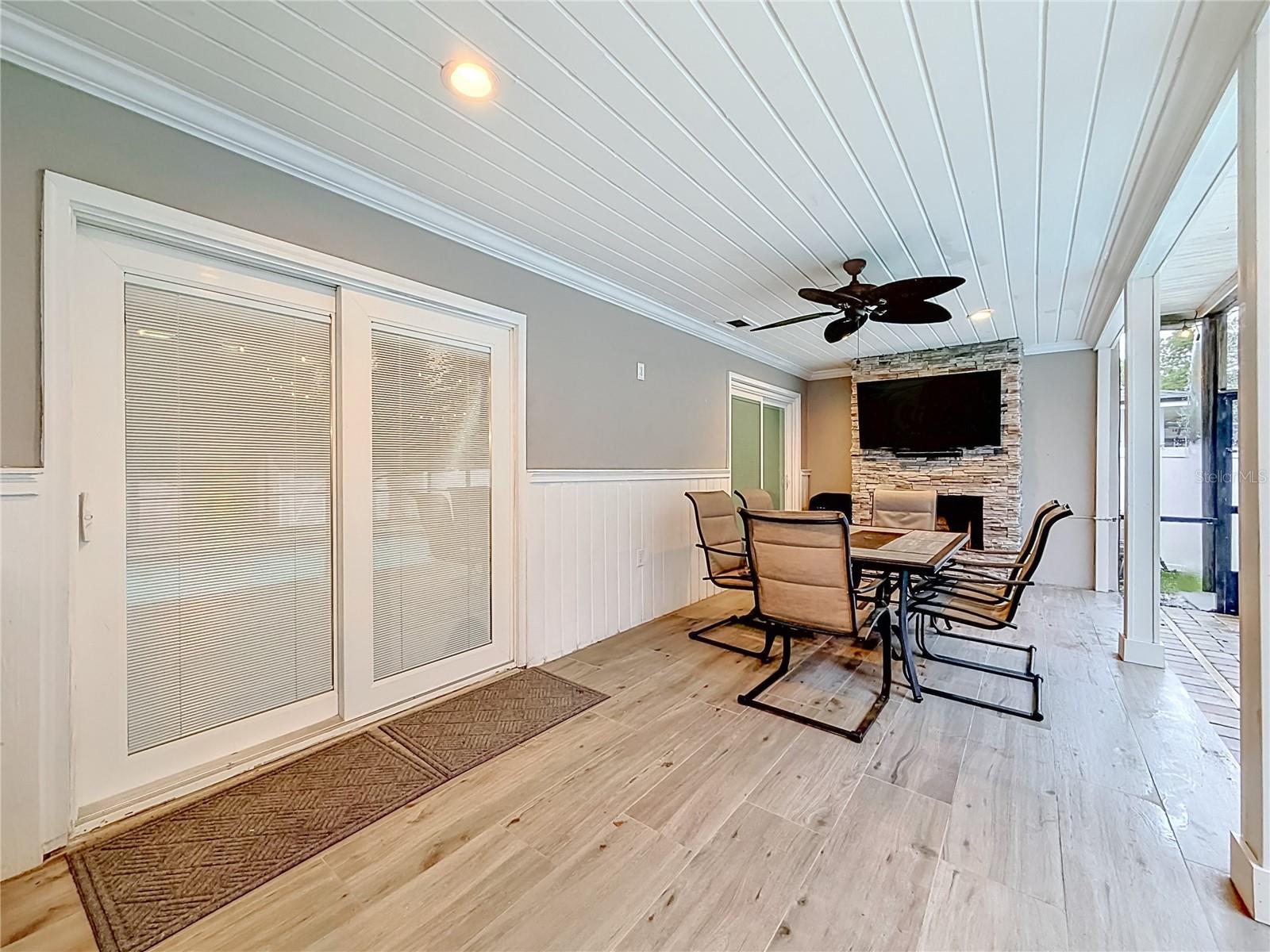 OAK FOREST UNIT 5 - Residential