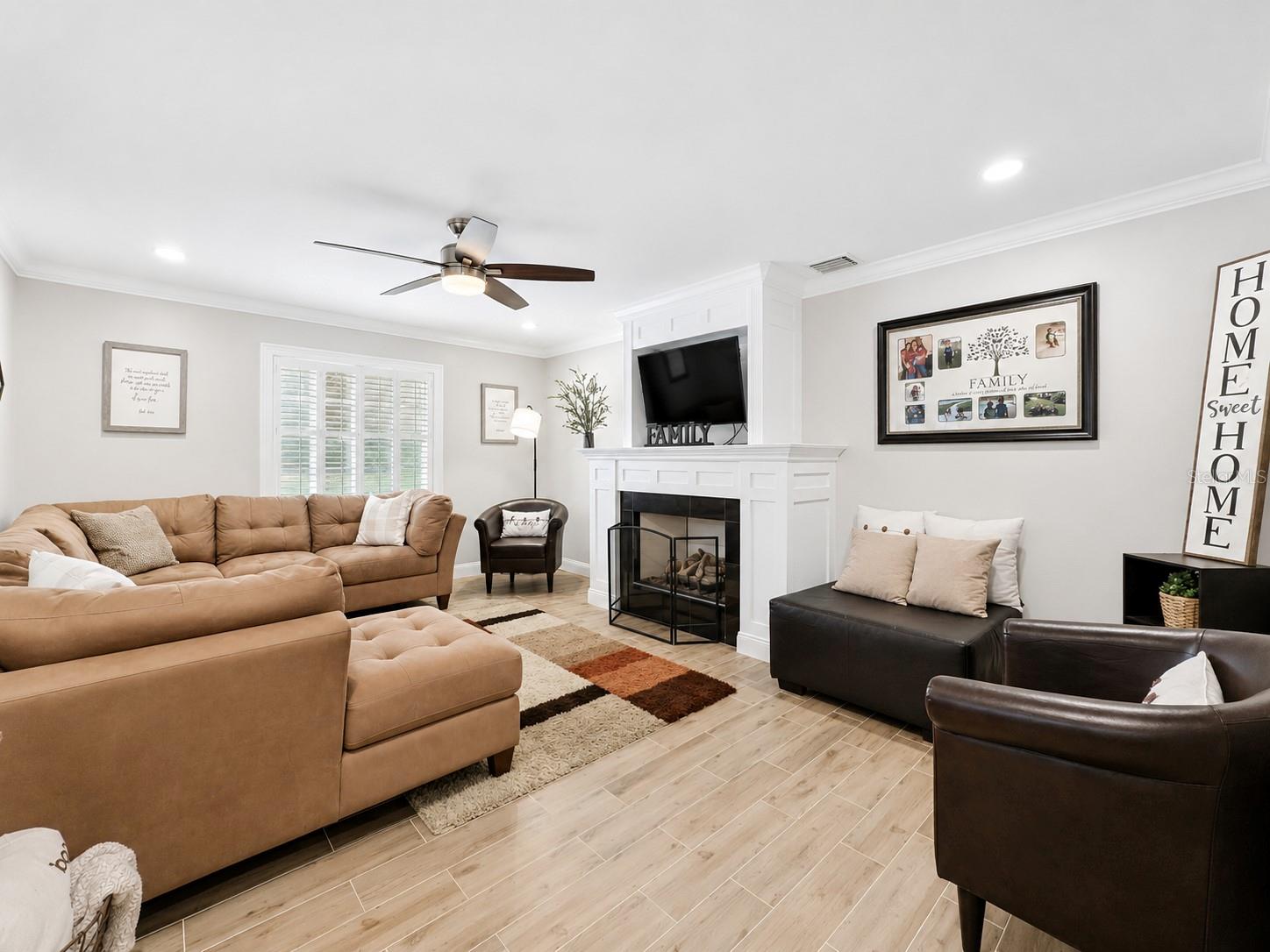 OAK FOREST UNIT 5 - Residential