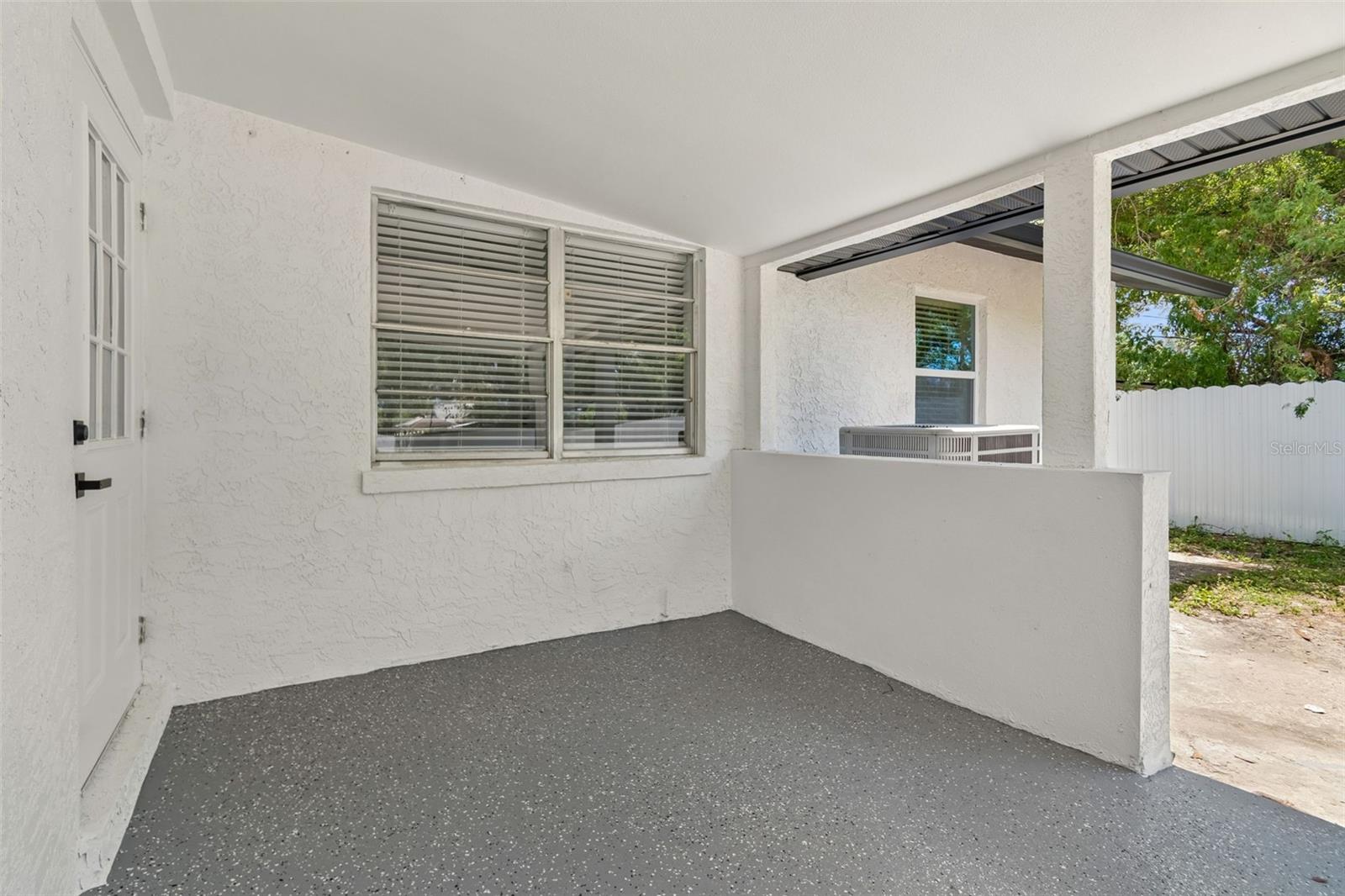 WILMA WEST - Residential