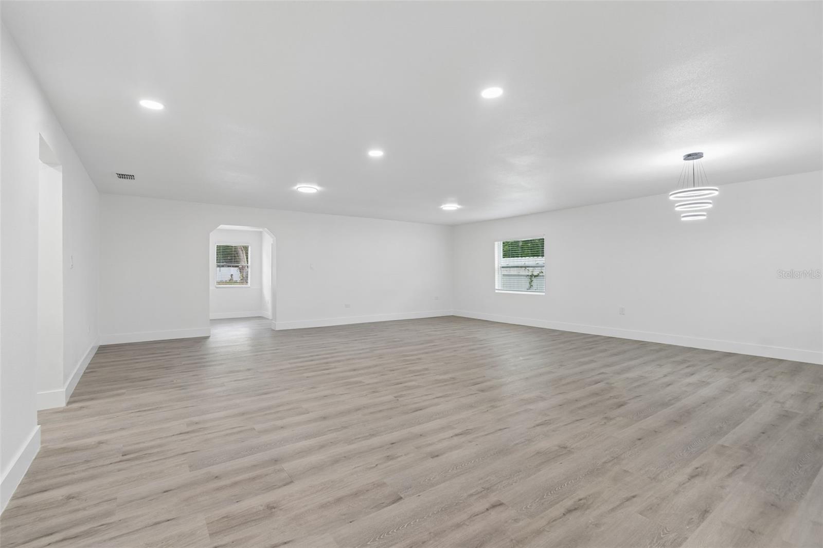 WILMA WEST - Residential