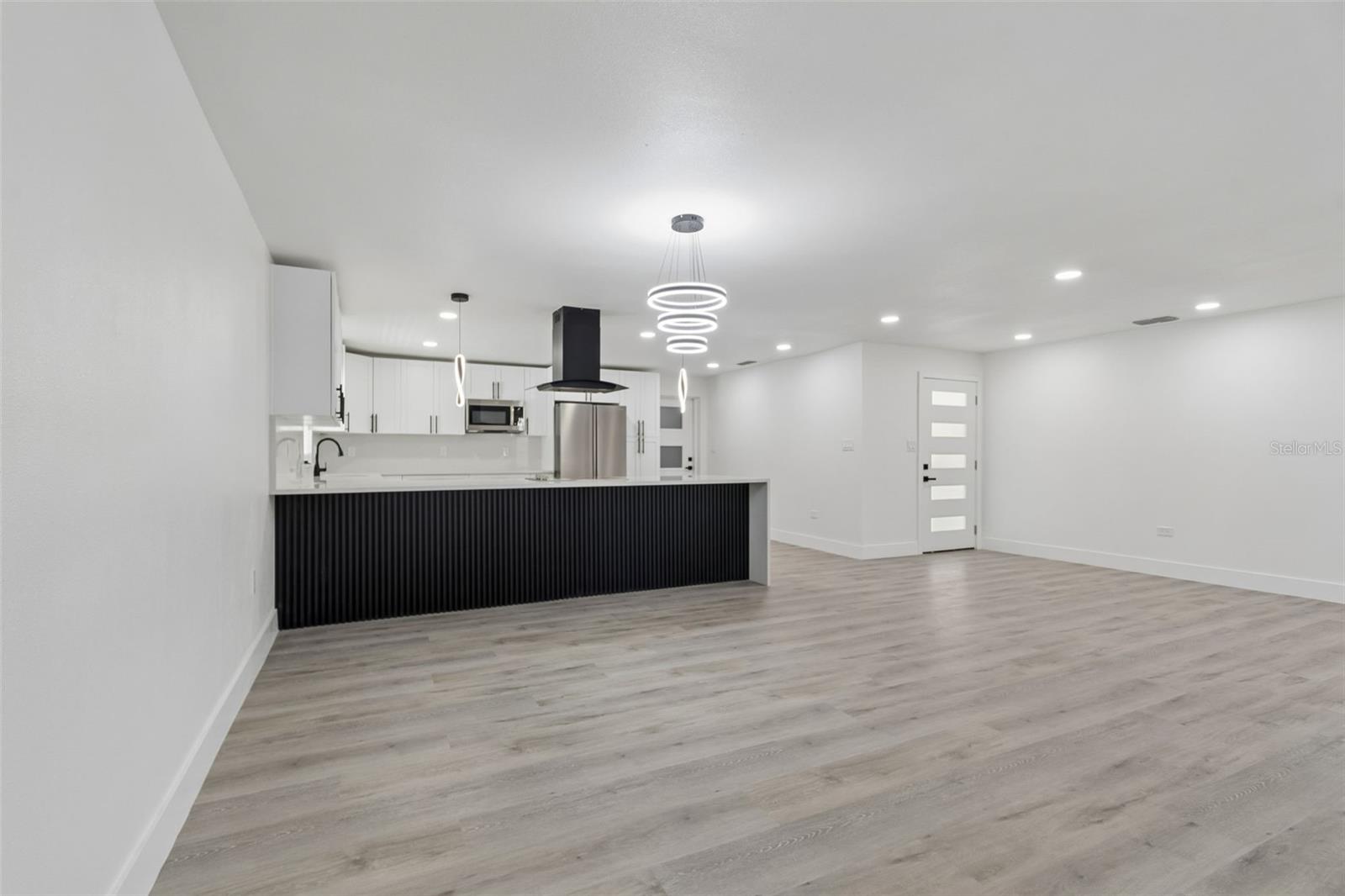 WILMA WEST - Residential