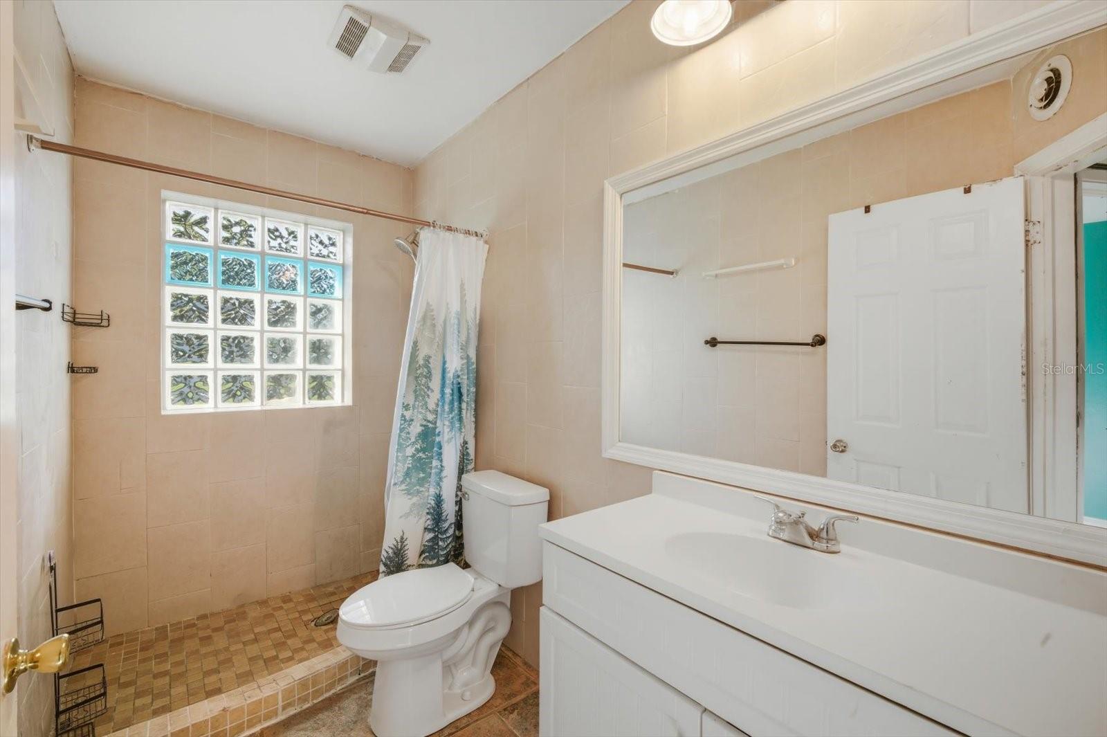 LAKE PINES ESTATES - Residential