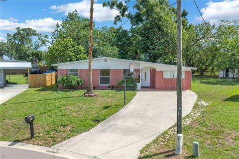 Photo of 508 Clearfield Road, Brandon, FL 33511 (MLS # TB8513857)