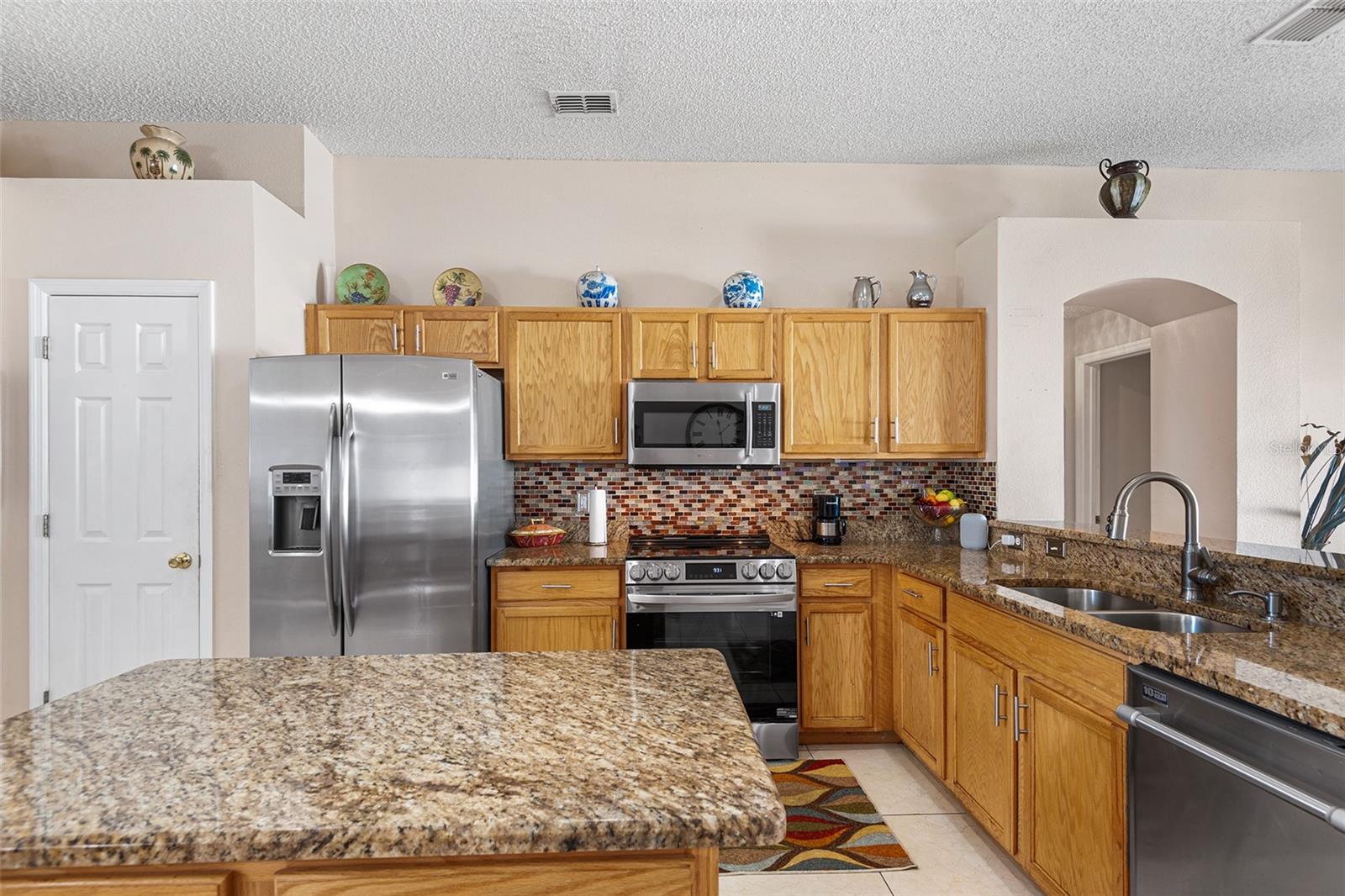 LEGACY PARK PH 03 - Residential