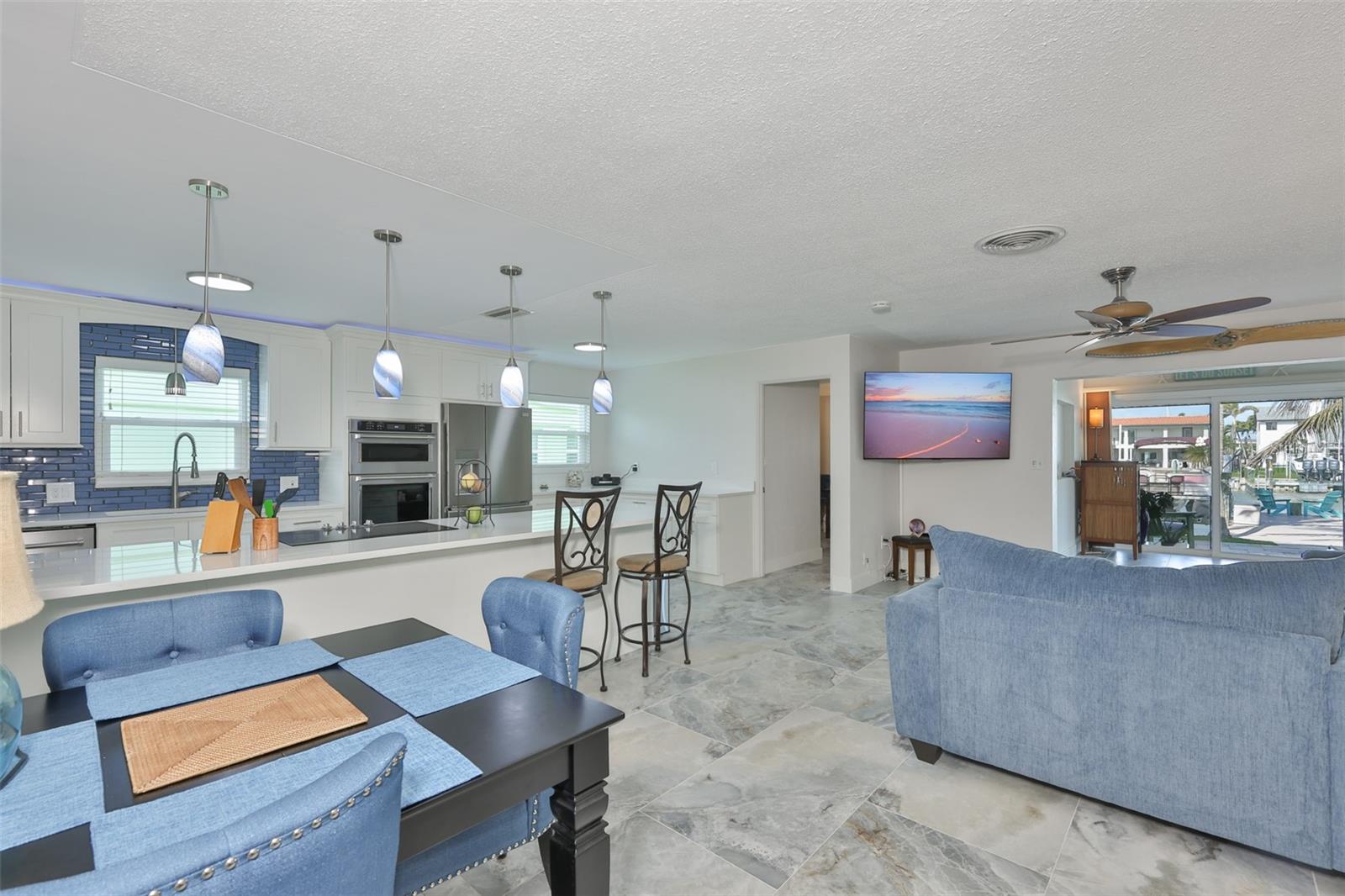 CRYSTAL ISLAND 1ST ADD - Residential