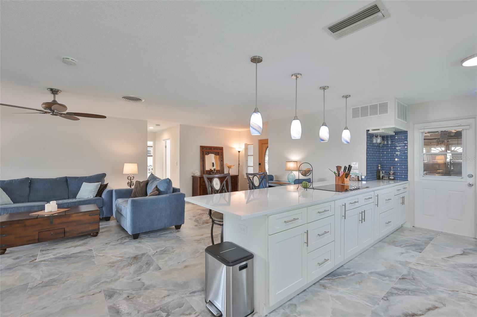 CRYSTAL ISLAND 1ST ADD - Residential