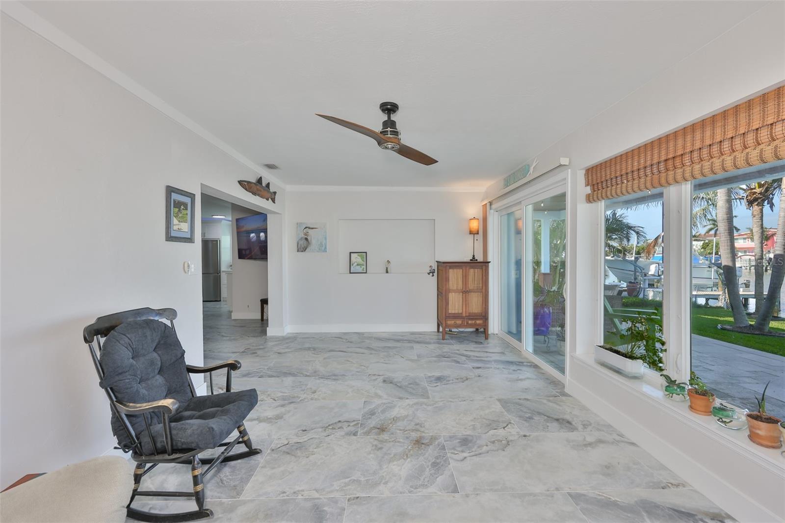 CRYSTAL ISLAND 1ST ADD - Residential