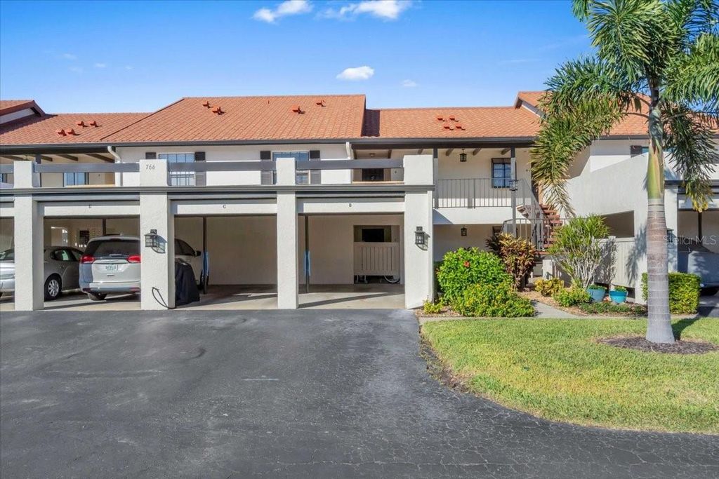 Photo of 766 Avenida Estancia #196, Venice, FL 34292 (MLS # N6141553)