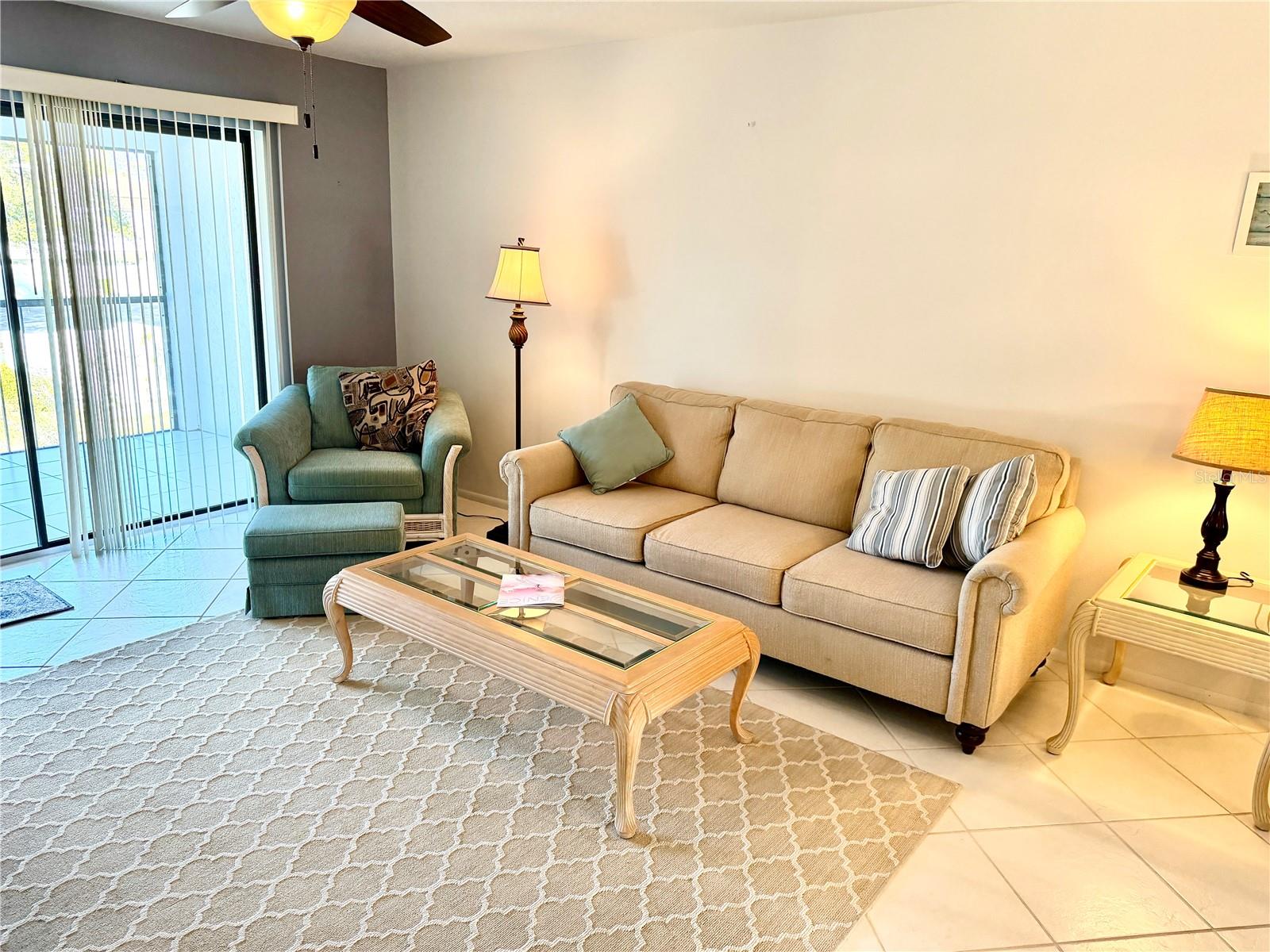 ESTANCIAS OF CAPRI ISLES - Residential