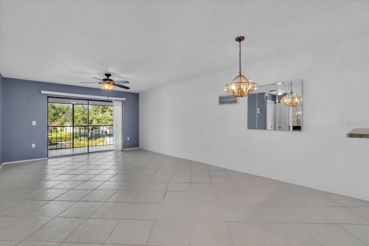 ESTANCIAS OF CAPRI ISLES - Residential