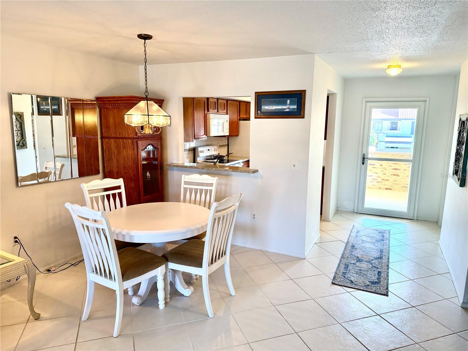 ESTANCIAS OF CAPRI ISLES - Residential