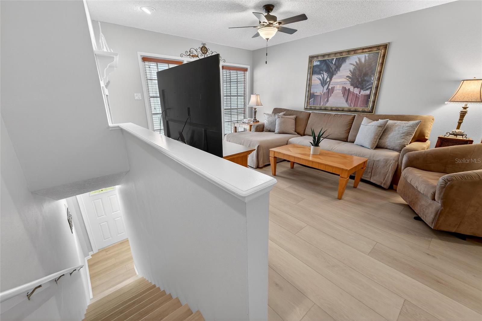 SUNSET REEF - Residential