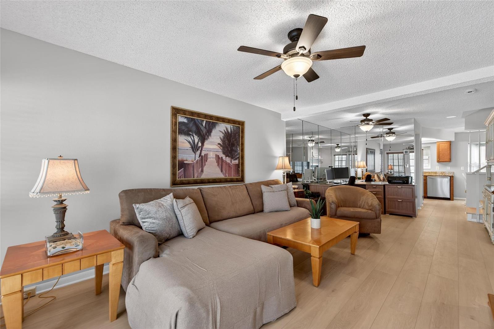 SUNSET REEF - Residential