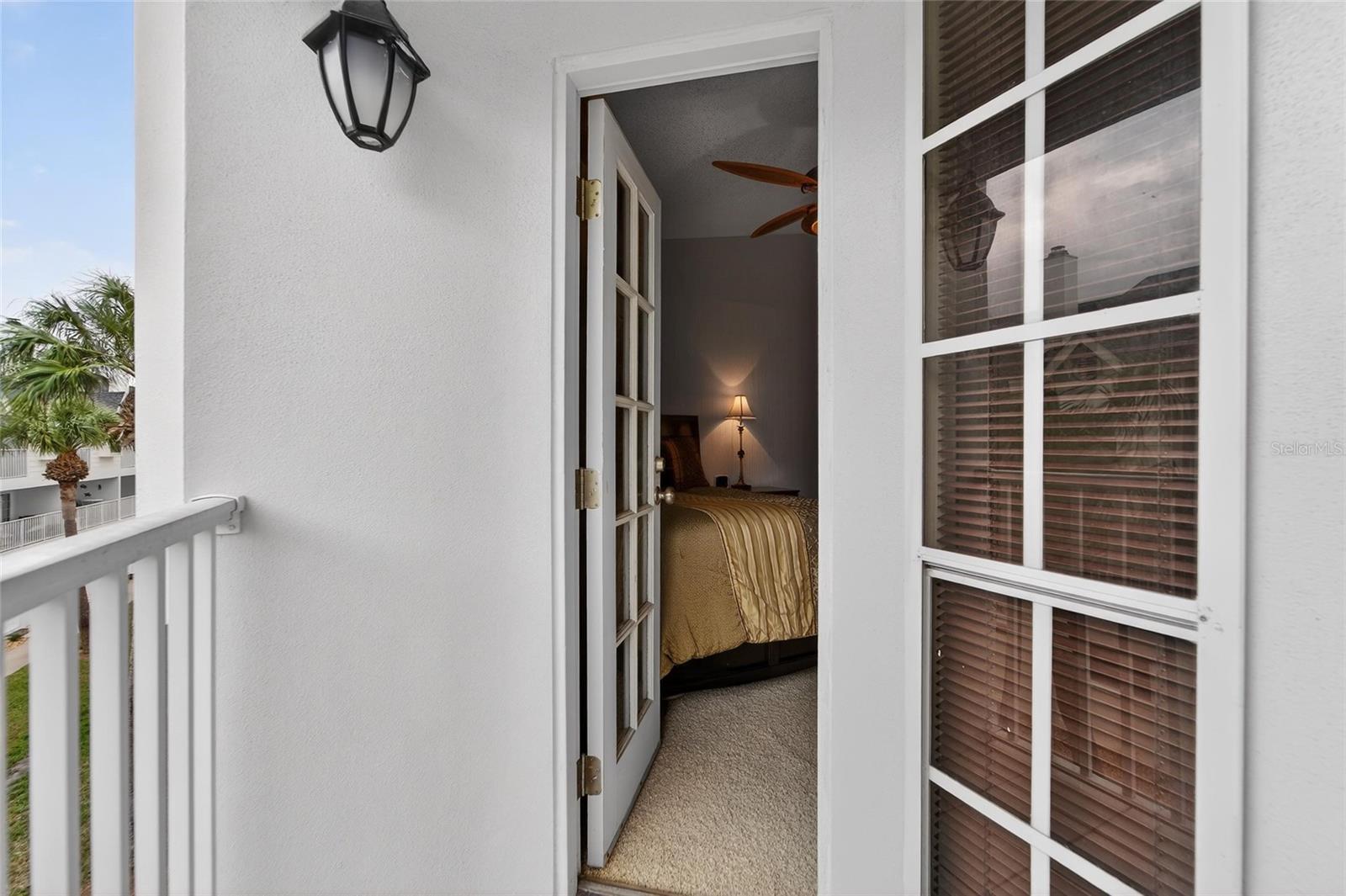 SUNSET REEF - Residential