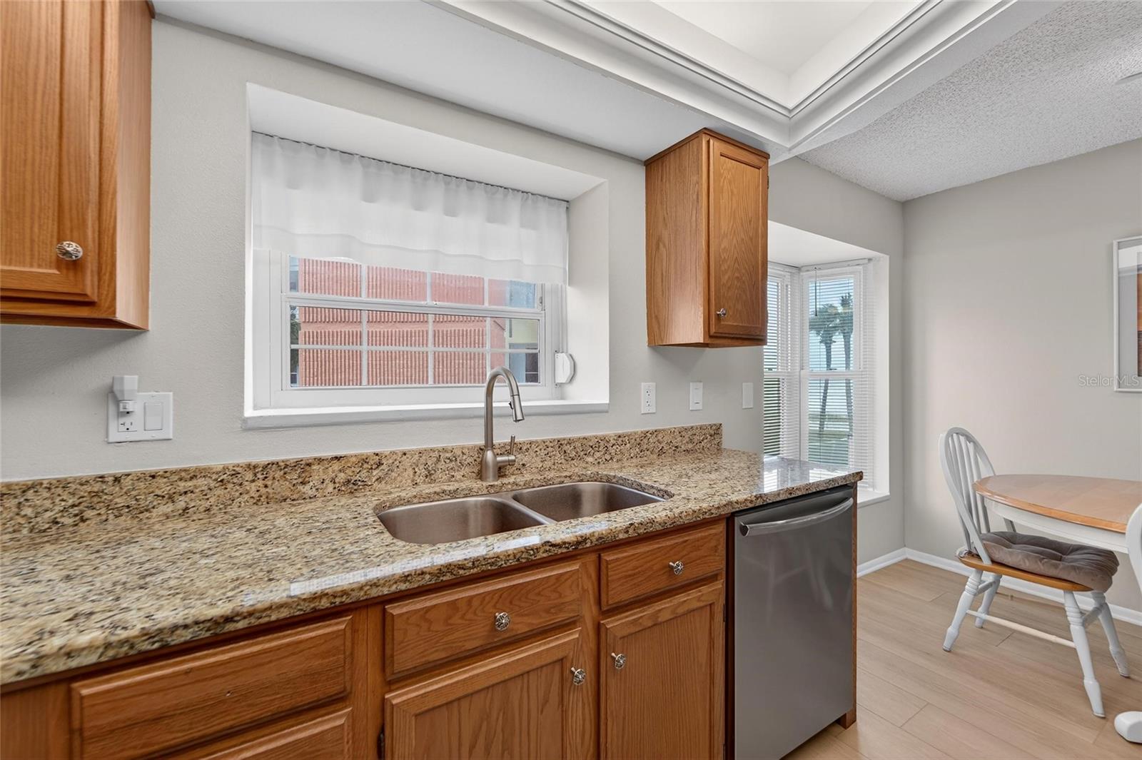 SUNSET REEF - Residential