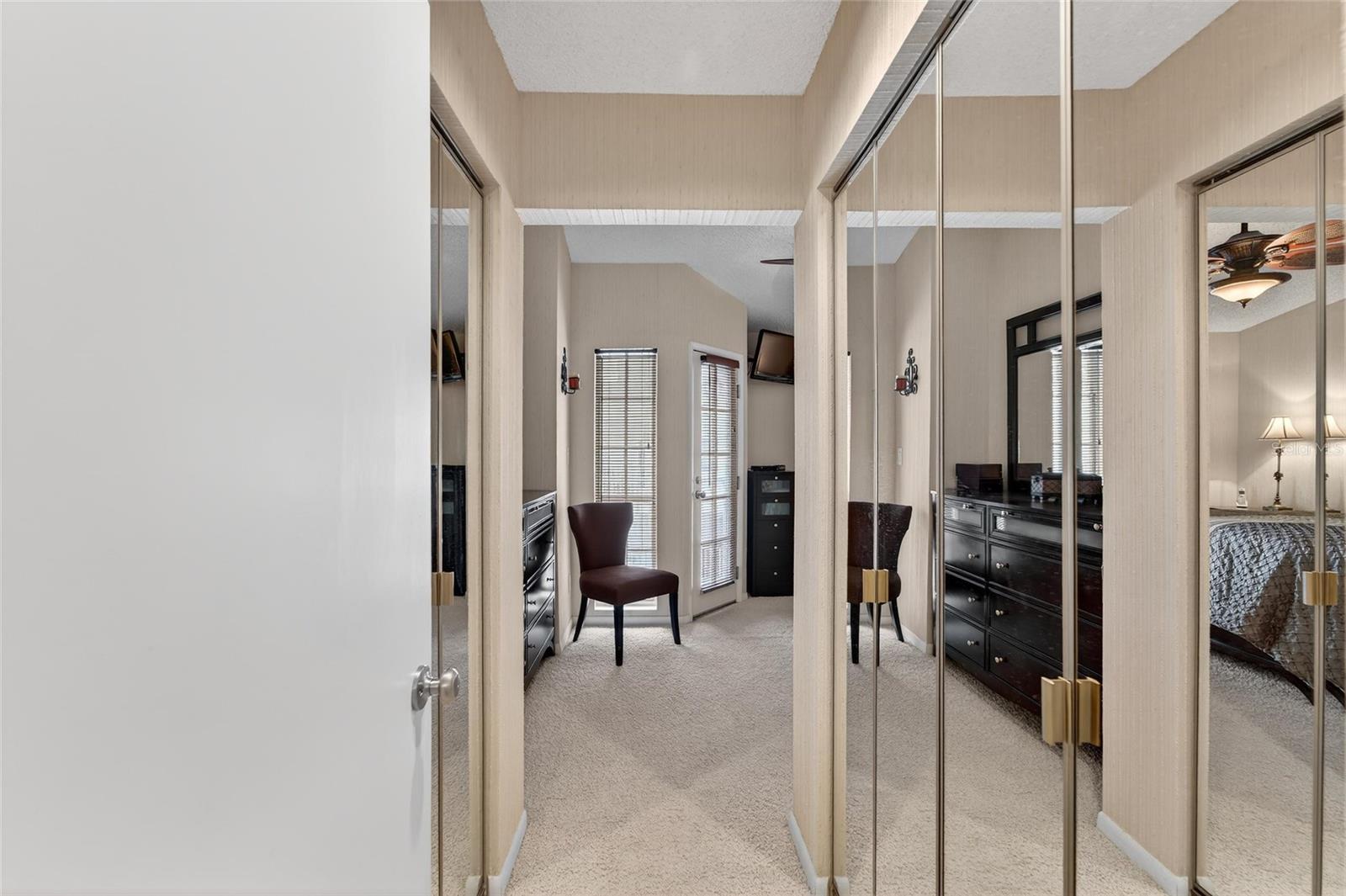 SUNSET REEF - Residential