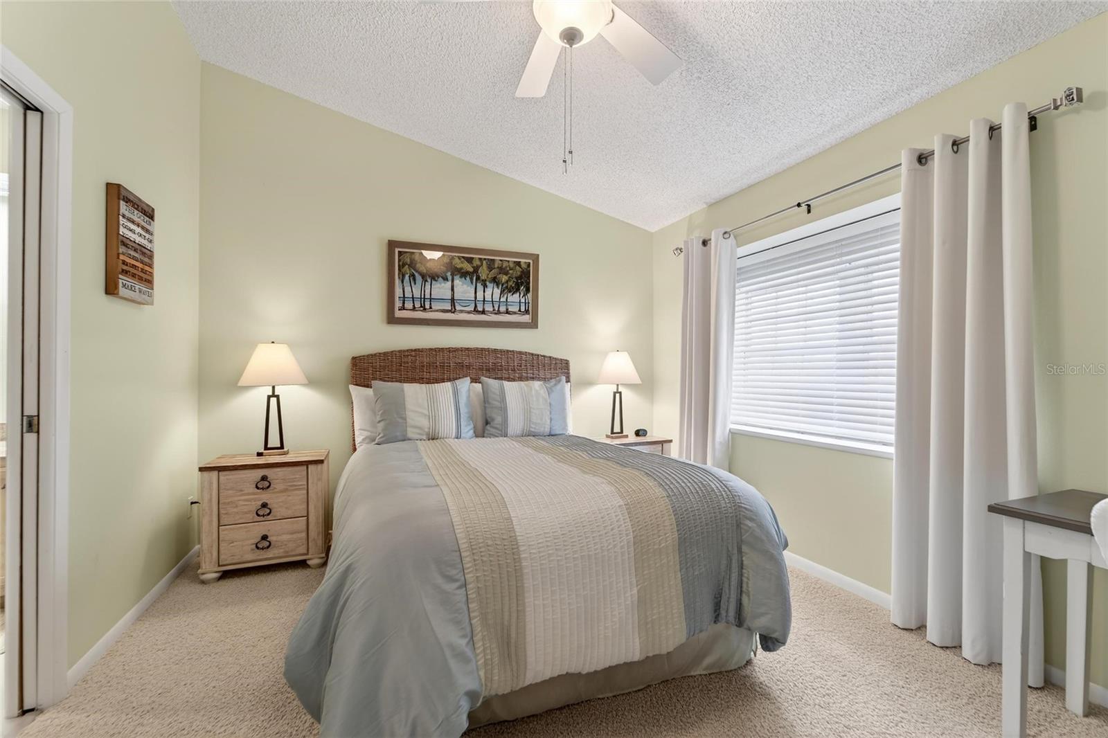 SUNSET REEF - Residential