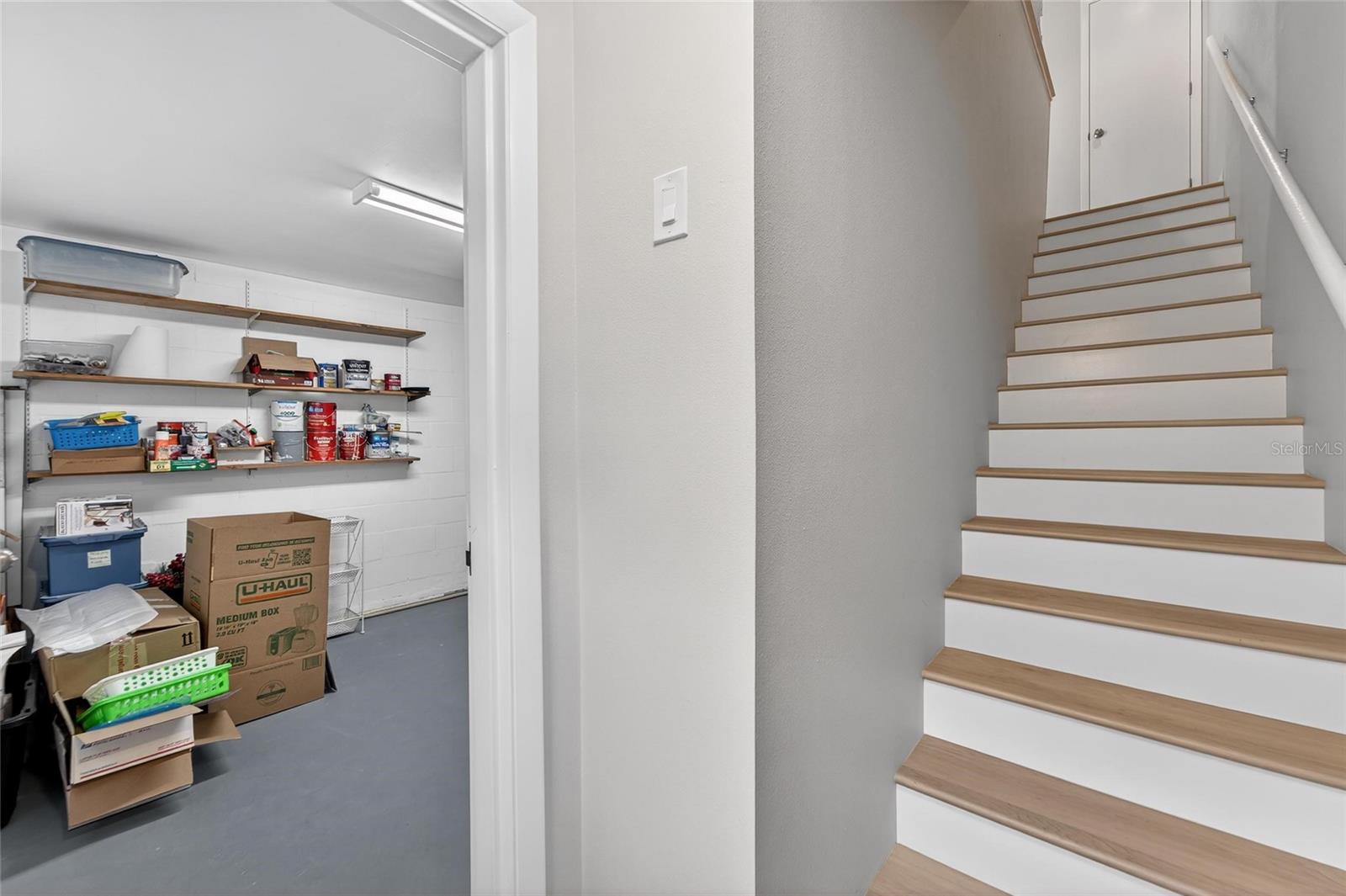 SUNSET REEF - Residential