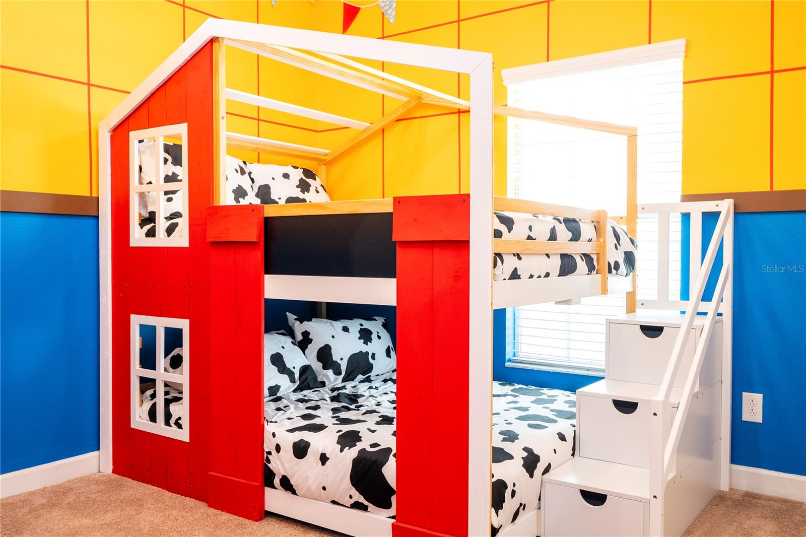 PARADISE PALMS RESIDENCE PH 2 - Residential