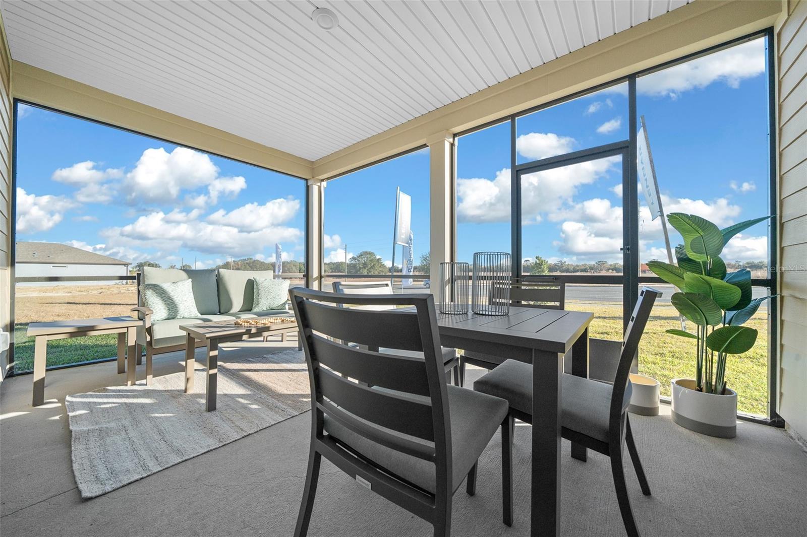 PIONEER RANCH - Residential