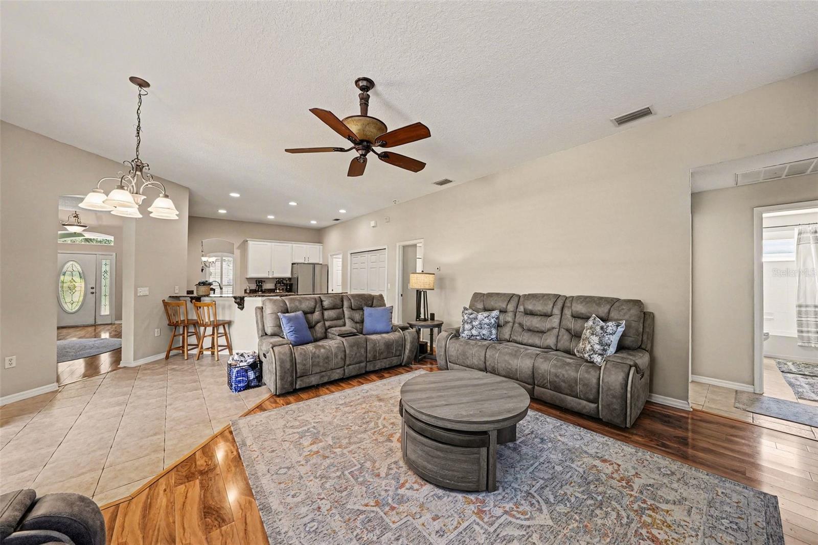 CREEKSIDE SUB PH 1 - Residential