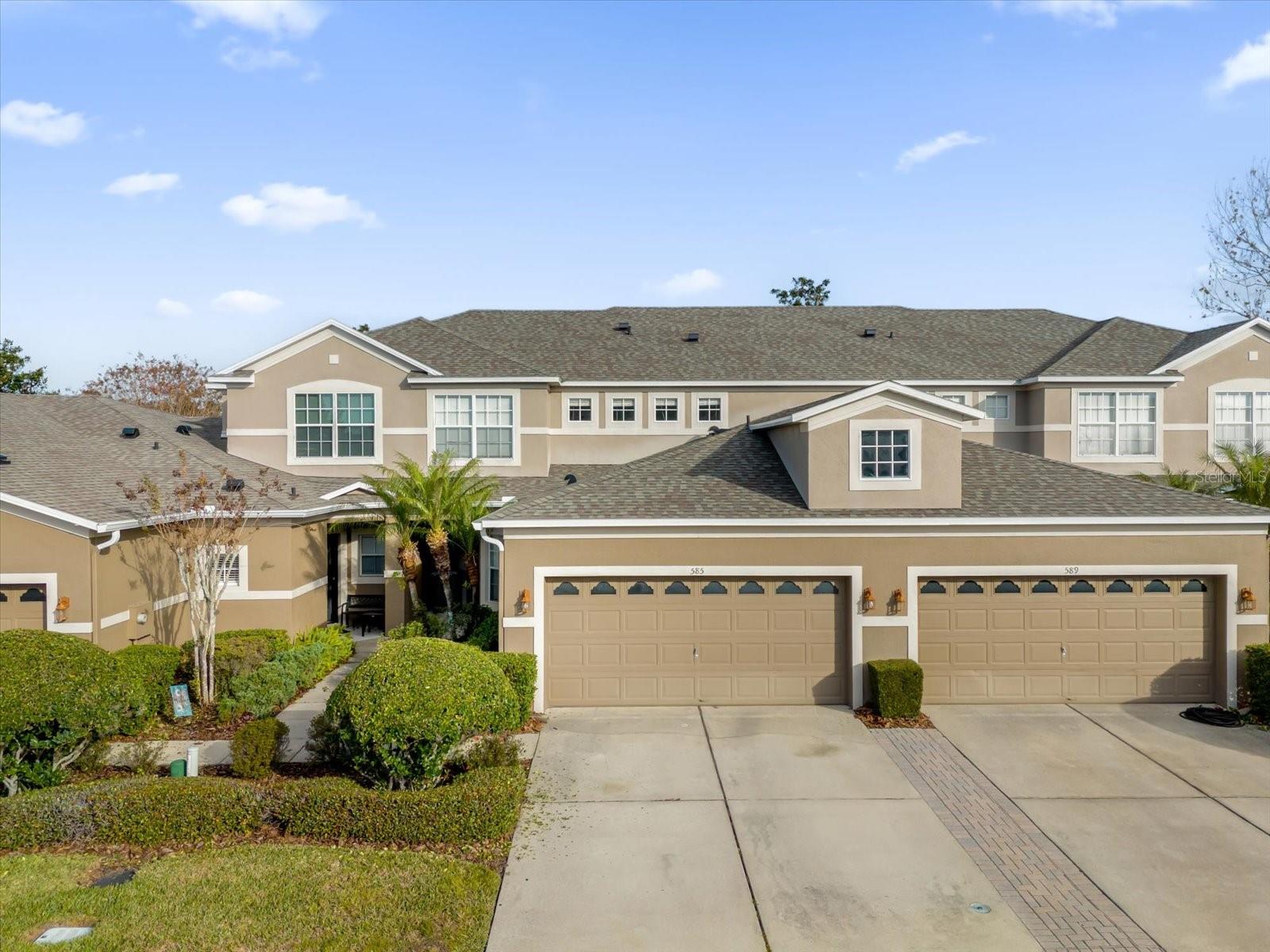 Welcome to this pristine and beautifully designed townhome, nestled in the highly sought-after and gated community of The Landings at Parkstone. This charming 3-bedroom, 2.5-bathroom, two-story residence offers a spacious and open floor plan, featuring over 1,900 square feet of elegant living space that truly feels like a model home.
Every corner of this home showcases designer touches and high-quality finishes that elevate its appeal. The updated kitchen is a chef's dream, complete with stunning granite countertops, 42" custom cabinetry, an oversized breakfast bar, and a generously sized eat-in nook ” perfect for casual dining. Just off the kitchen, the inviting family room is bathed in natural light from the large windows, creating a warm and welcoming atmosphere ideal for entertaining friends and family.
Upstairs, you will find a versatile loft/flex space, offering an ideal area for work, study, or relaxation. The luxurious master retreat is designed for ultimate comfort, featuring a tray ceiling, a spacious walk-in closet, and an en-suite bath complete with dual vanities, a garden tub, and a separate glass shower ” creating a spa-like experience. Designer details abound throughout the home, including ceramic tile flooring installed diagonally, soaring ceilings on the first floor, stylish archways, and built-in niches. Additional practical features include a utility sink in the laundry room, security system, fire sprinklers, and a pedestal sink in the half bath. The home is also equipped with a dual-zone air conditioning system and offers a 2-car garage with overhead storage for added convenience.
The Landings at Parkstone community provides exclusive gated access, a community pool, and access to A+ rated schools. Centrally located to major highways and the scenic Seminole Trail, this home offers both comfort and convenience in an ideal location. This gem of a home is a must-see! Schedule your tour today!