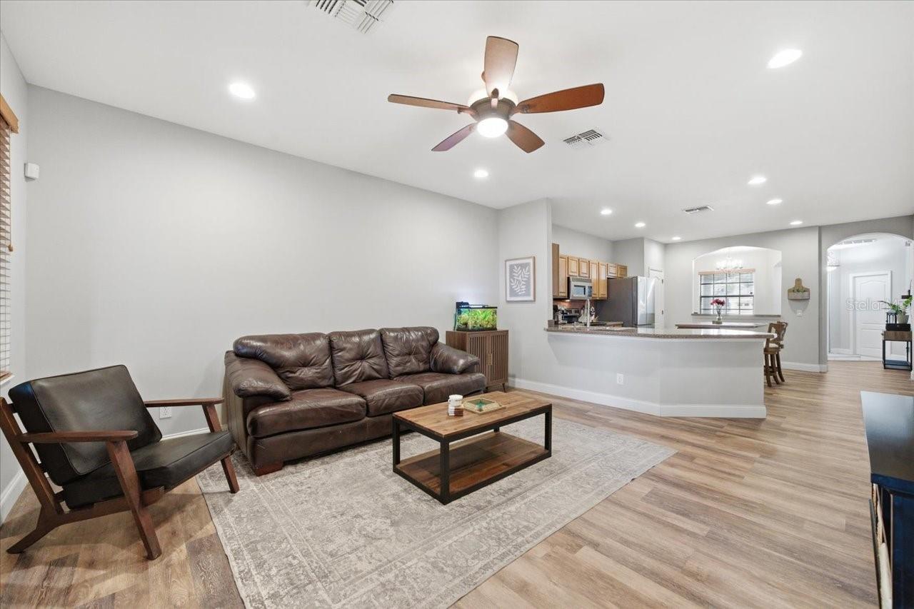 SPRING RIDGE - Residential