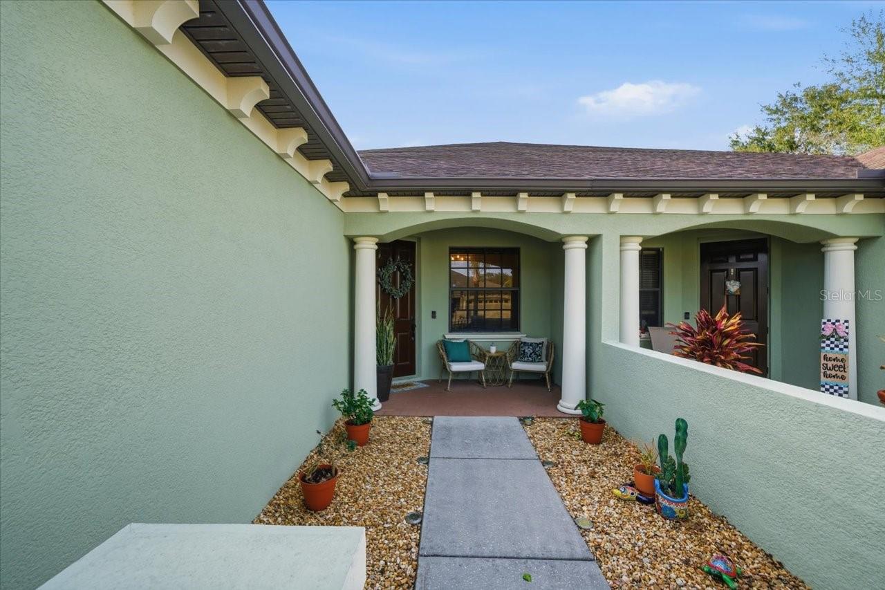 9202 SOUTHERN CHARM CIRCLE