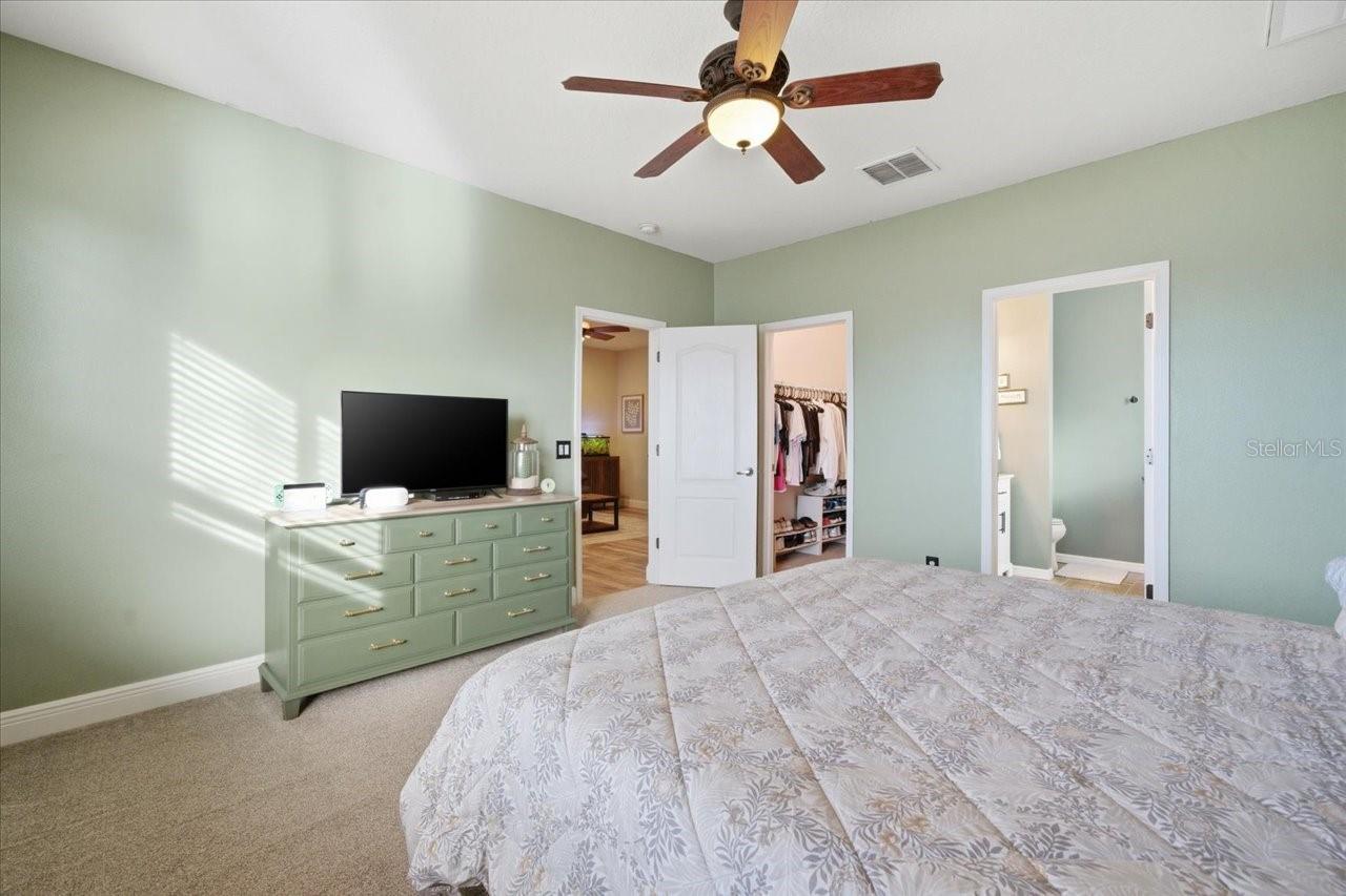 SPRING RIDGE - Residential