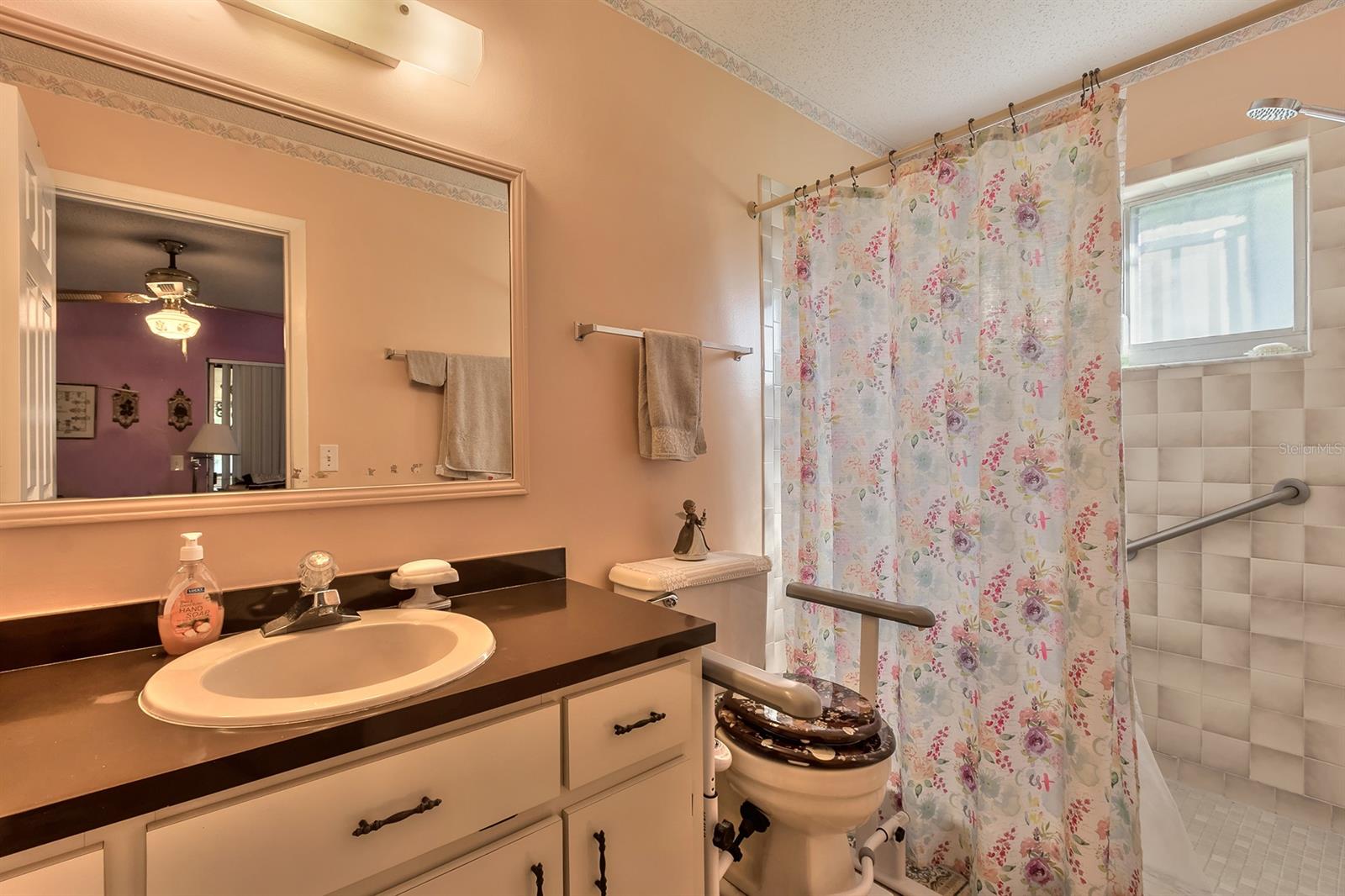 Florida Shores 01 - Residential