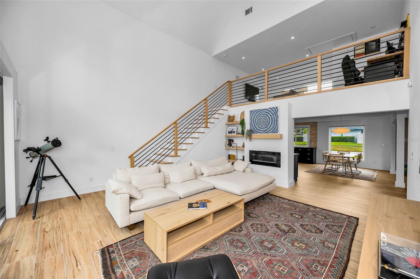 WINDSOR WOODS - Residential