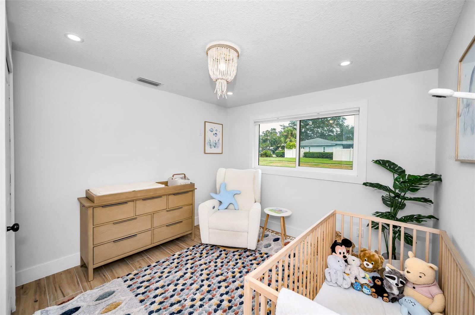 WINDSOR WOODS - Residential
