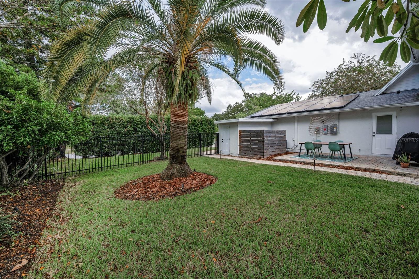 WINDSOR WOODS - Residential