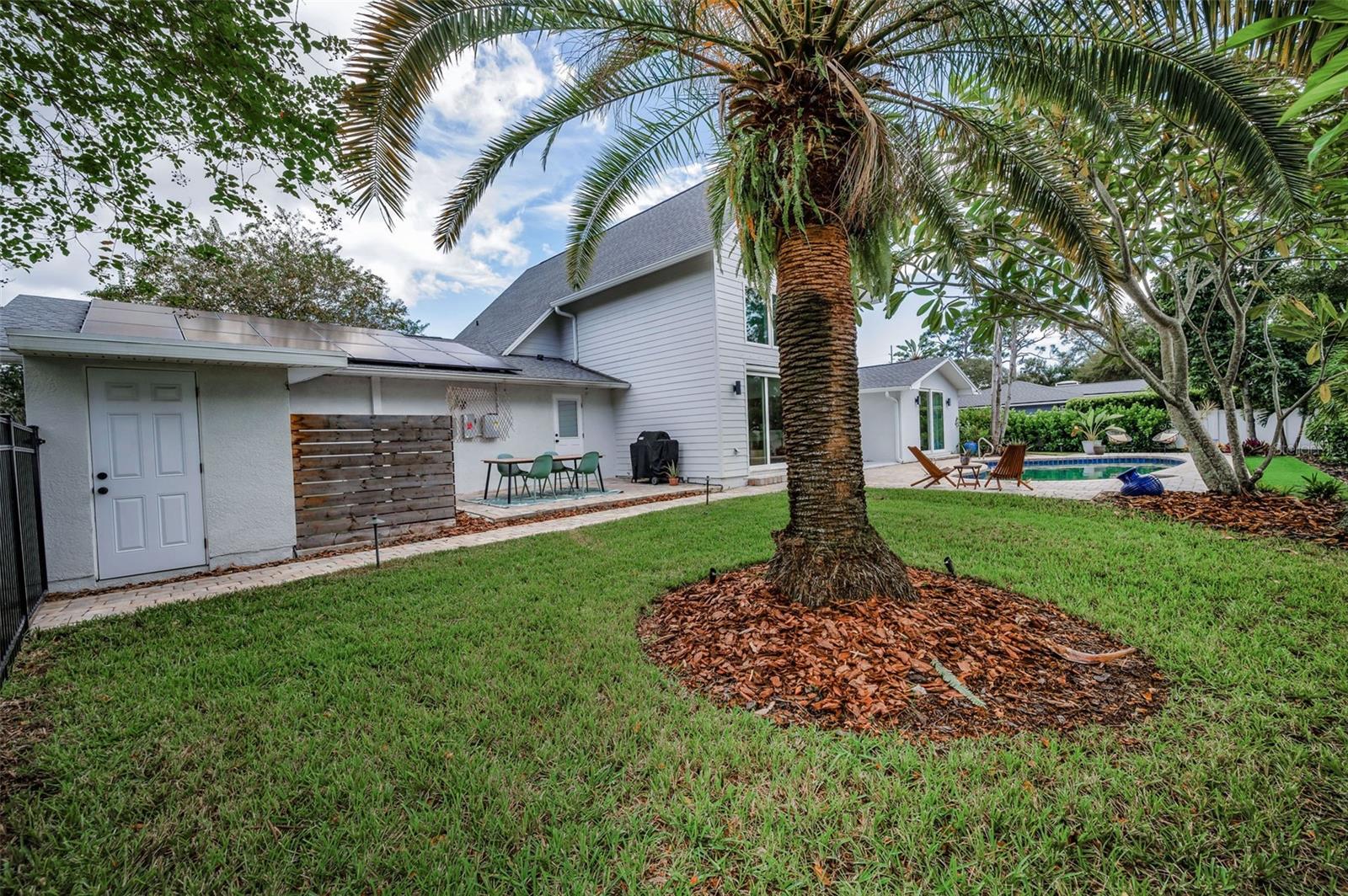 WINDSOR WOODS - Residential